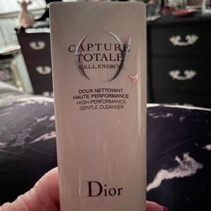 Dior Capture Totale Gentle Cleanser